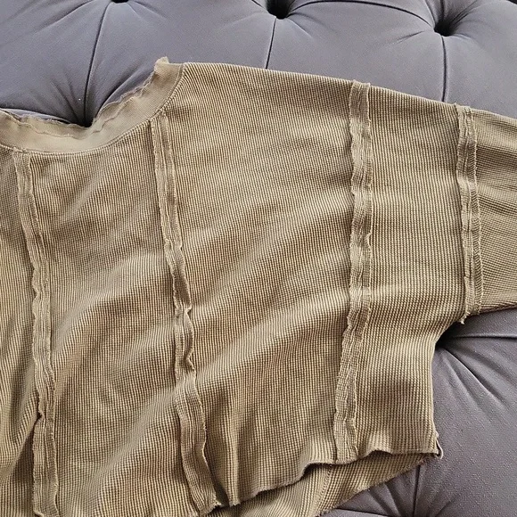 Free People Ellie Super Over Sized Therma Sweaterl - Picture 2 of 5